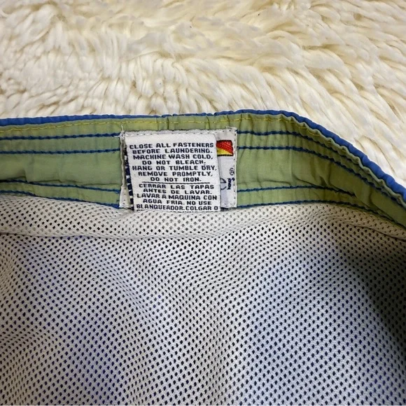 Weekenders Royal Blue Men's hybrid Shorts mesh lines large 5” inseam - Picture 5 of 7